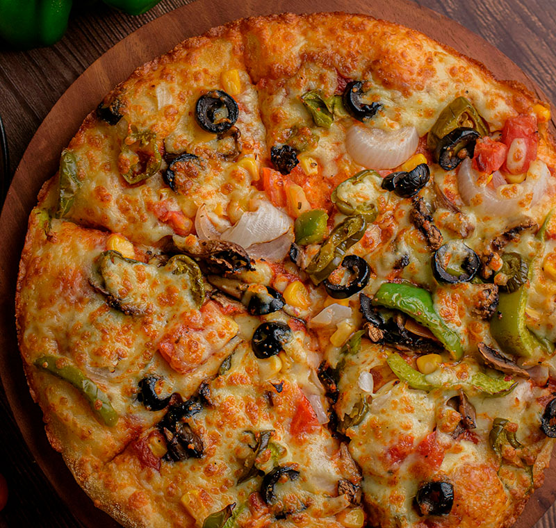 Vegetarian pizza Helsingissä Terra Pizzeriassa